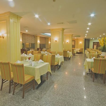 Grand Medya Hotel Istanbul Restaurant foto